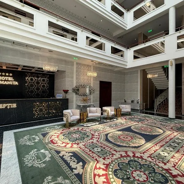 Hotel Romanita，位于巴亚马雷的酒店