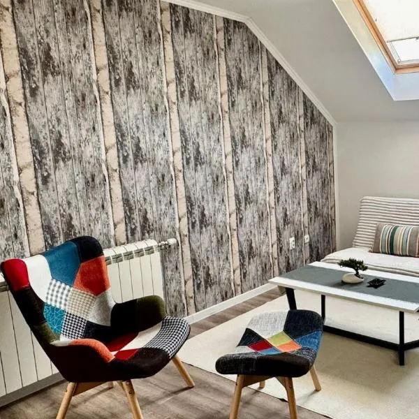 Stan na dan Moonlight Panonija，位于Inđija的酒店