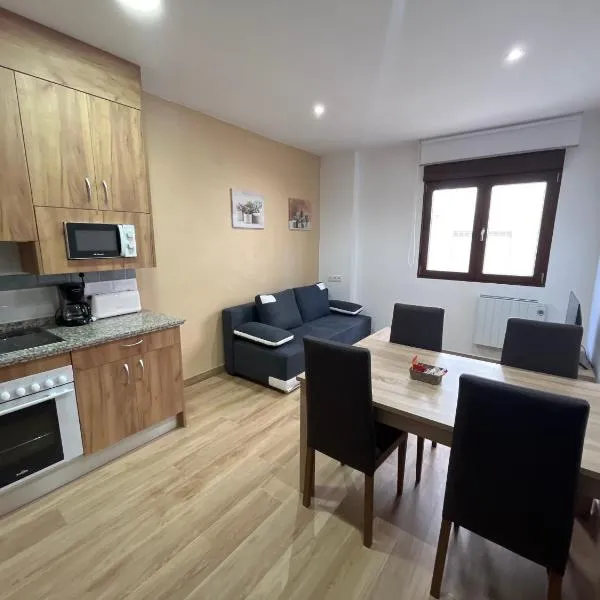 Mar de Nubes Piornal II entre el Valle del Jerte y La vera，位于Piornal的酒店