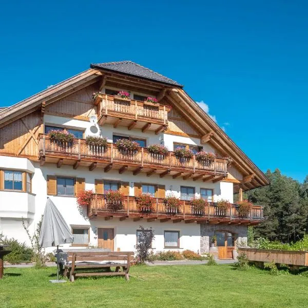 Kardinerhof，位于雷腾的酒店