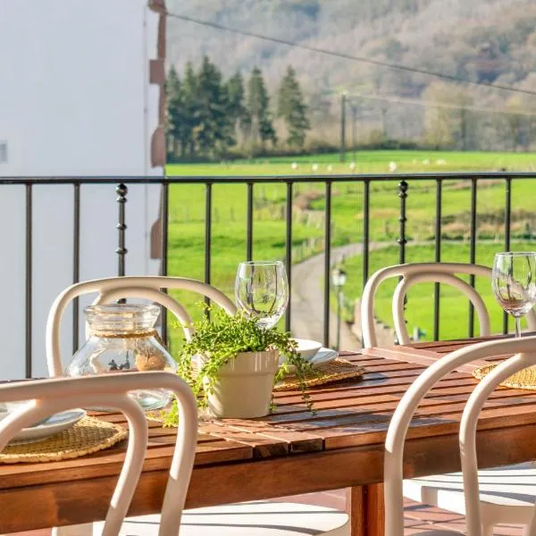 Espaciosa casa rural en pleno corazón del Baztán，位于阿里斯昆的酒店