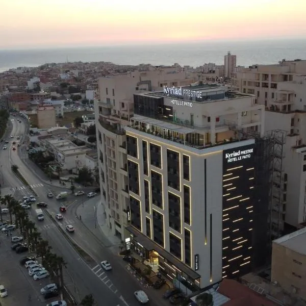 Kyriad Prestige Le Patio，位于'Aïn Benian的酒店