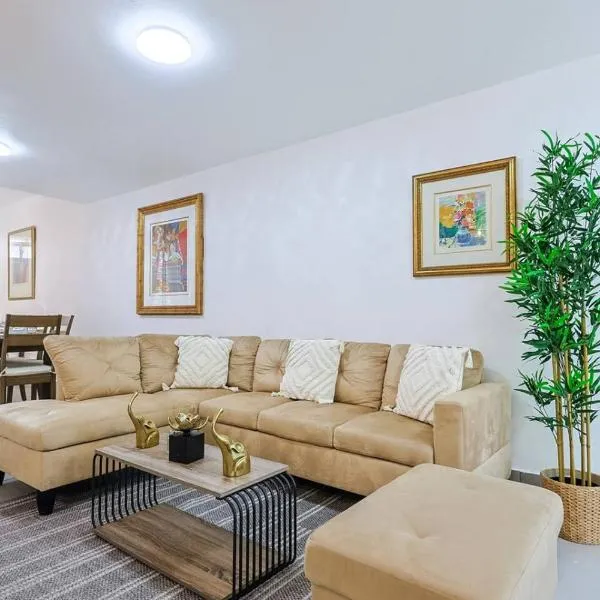 Charming City Center 2BR Gem，位于圣多明各的酒店