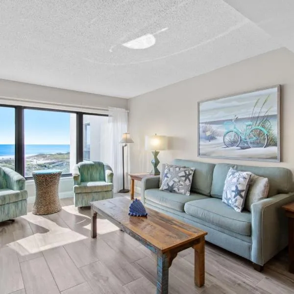 Amelia Surf and Racquet Club Condo - 4th Floor Ocean Front - Pools - Tennis Courts - Sleeps 4，位于费南迪纳比奇的酒店
