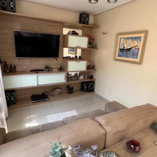 Casa com piscina e churrasqueira conforto e lazer garantido，位于马瑙斯的酒店