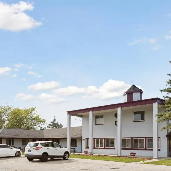 Currys Motel by OYO Saginaw MI，位于萨吉诺的酒店
