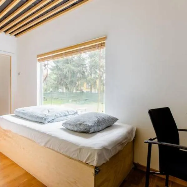 YUZU House，位于Petržalka的酒店