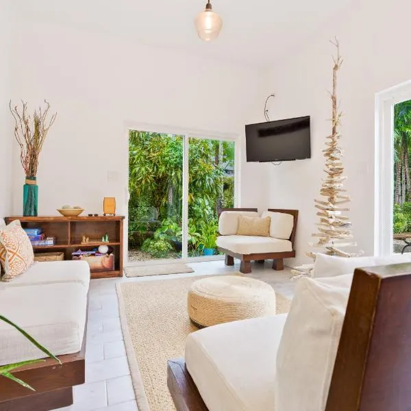 Ocean View Agat Marina Private Accommodation，位于Agat的酒店