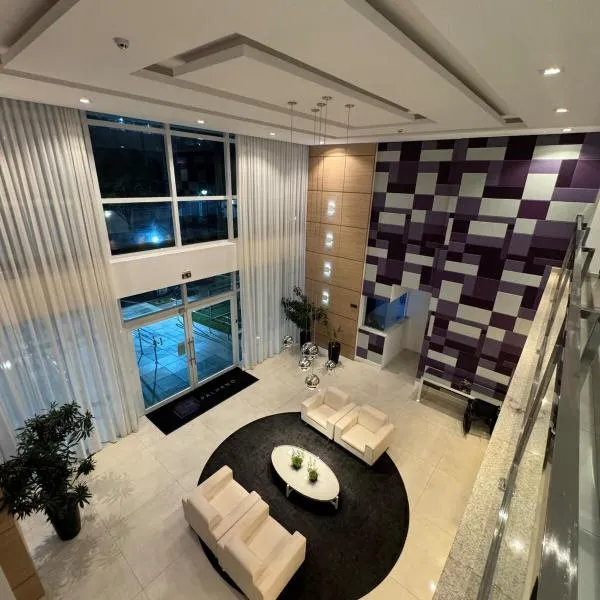 Studio Luxo JH 706 Best Location in Gleba - 1 Quarto，位于隆德里纳的酒店