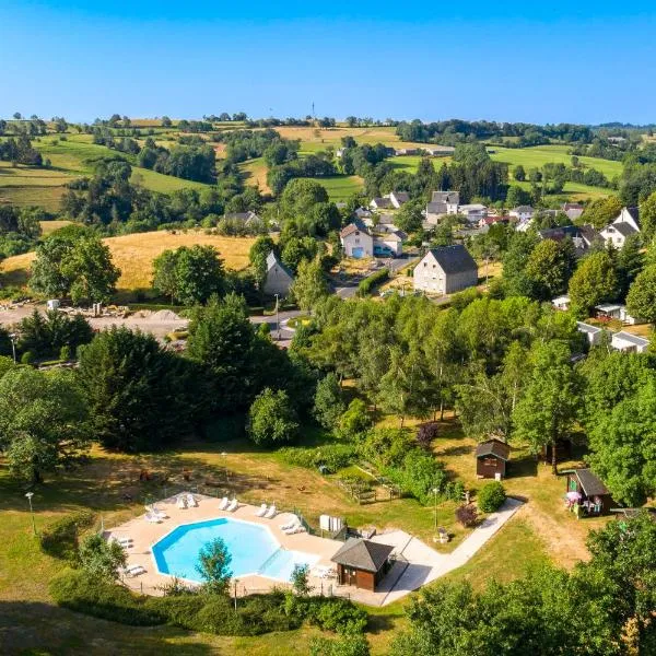 Camping de Tauves，位于Tauves的酒店