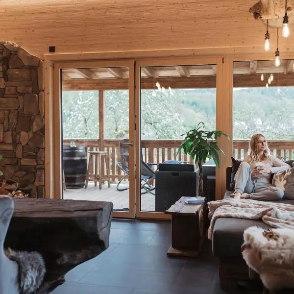 Romantikchalet Bärenhöhle，位于Vorra的酒店