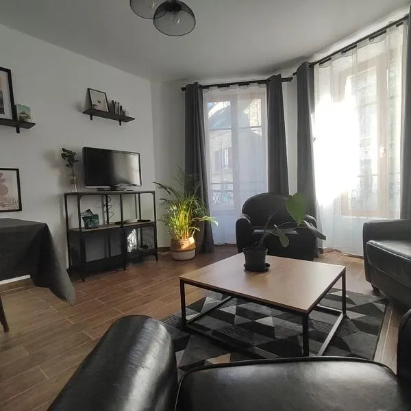 La Crécynade - near Disneyland and Parrot World，位于克雷西拉沙佩勒的酒店