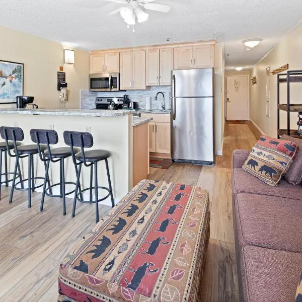 ML332 Slope View WiFi EZ Parking Near The Village，位于斯诺肖的酒店