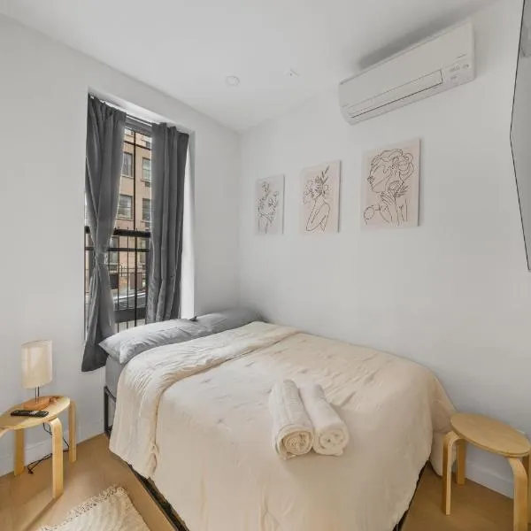 Double Room at a shared Apartment near Times Square，位于纽约的酒店