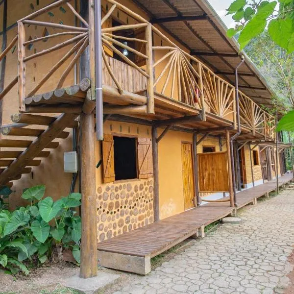 Cambuca Surf Skate，位于乌巴图巴的酒店