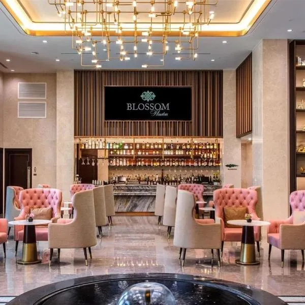 Blossom Hotel Houston, Curio Collection by Hilton，位于休斯顿的酒店