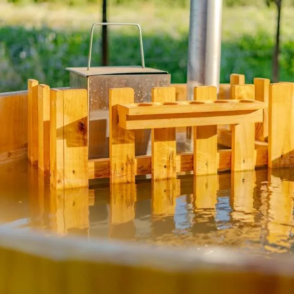 Cabaña con Tinaja, Refugio Campestre，位于Montella的酒店