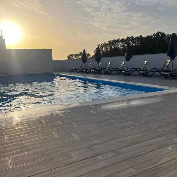 Lugar do Paraíso - duas casas, uma só experiência - Vila do Conde，位于Touguinho的酒店