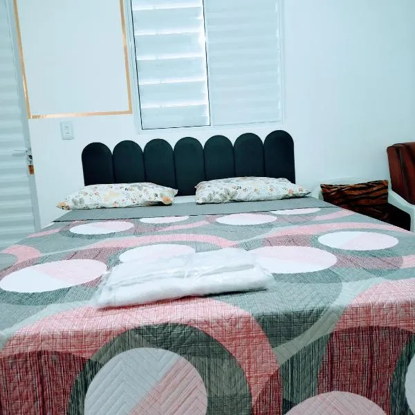Pousada minha casa ouro verde，位于博图卡图的酒店