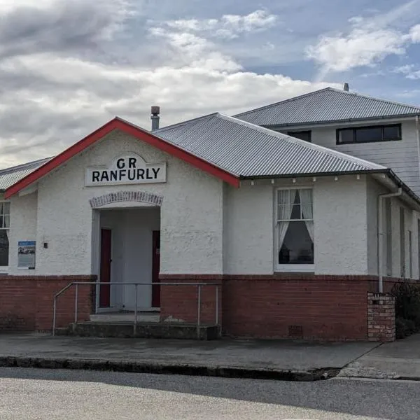 Ranfurly Hostel with Sauna，位于Ranfurly的酒店