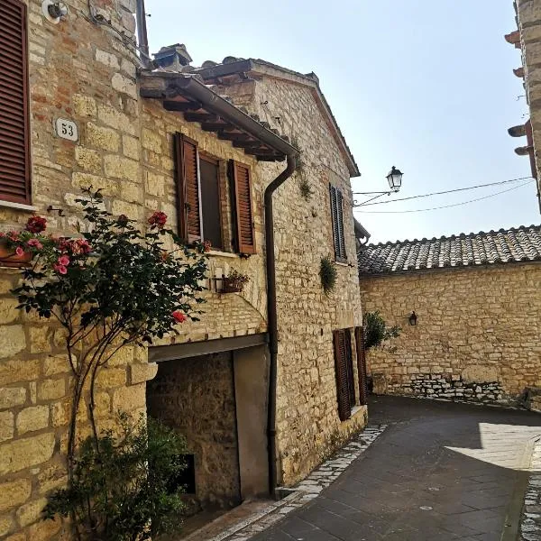 La casa sull'archetto，位于科尔恰诺的酒店