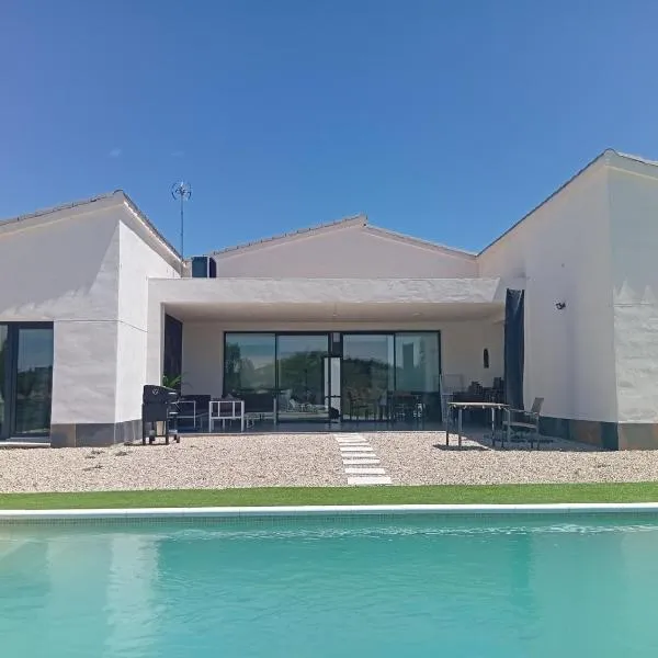 Casa Rural La Yesería Alcocer，位于萨塞东的酒店