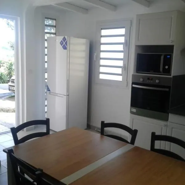 Paradise SunRise Apt'Hôtel Gosier - T2，位于哥西尔的酒店