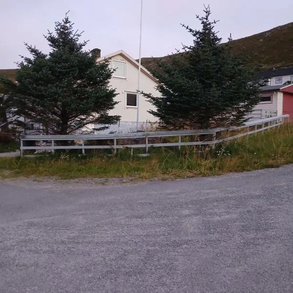 Twin trees，位于Skarsvåg的酒店