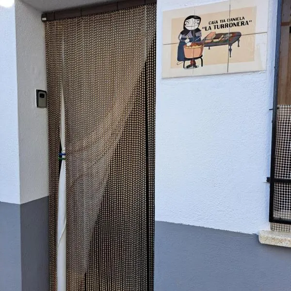 Casa Tía Daniela AT CC- 00937，位于Casas de Millán的酒店