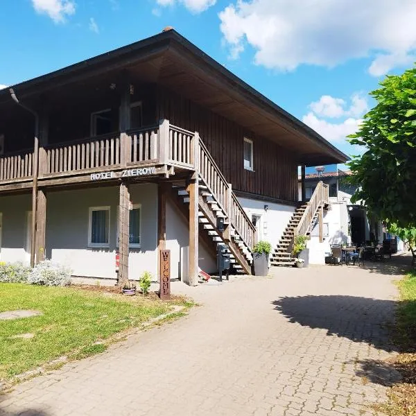 Hotel Zierow - Urlaub an der Ostsee，位于维斯马的酒店