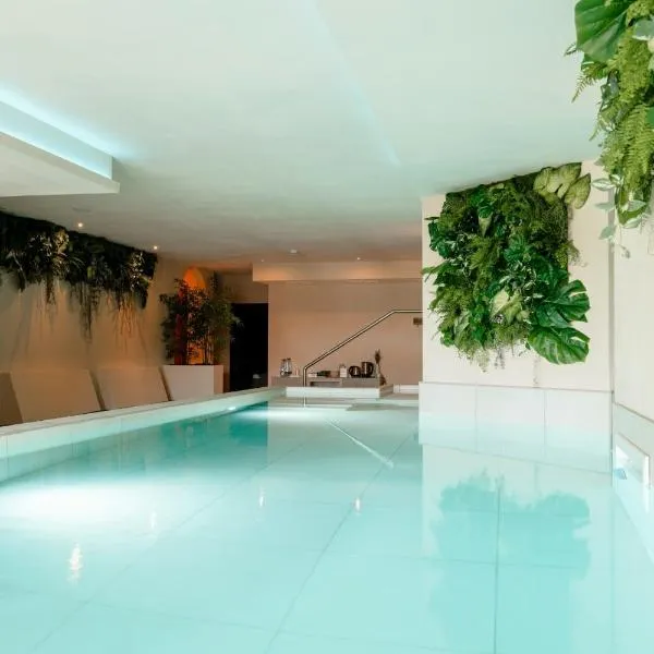 Borgo San Martino - Residence Hotel & SPA，位于里帕尔贝拉的酒店