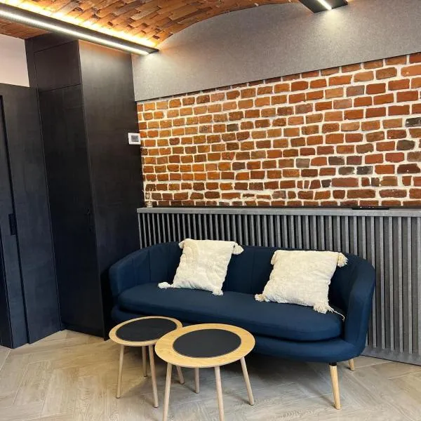 Limba Home，位于尼萨的酒店