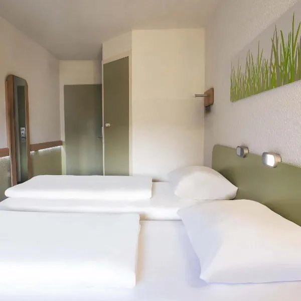 B&B HOTEL Rostock-Broderstorf，位于罗斯托克的酒店