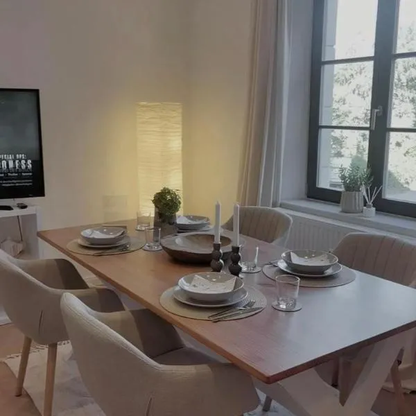 FeWo Großes 2 Zimmer Apartment in Berne，位于Berne的酒店
