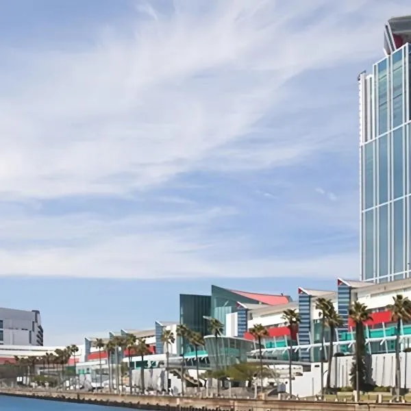 LiVEMAX Sakishima Cosmo Tower Hotel，位于大阪的酒店