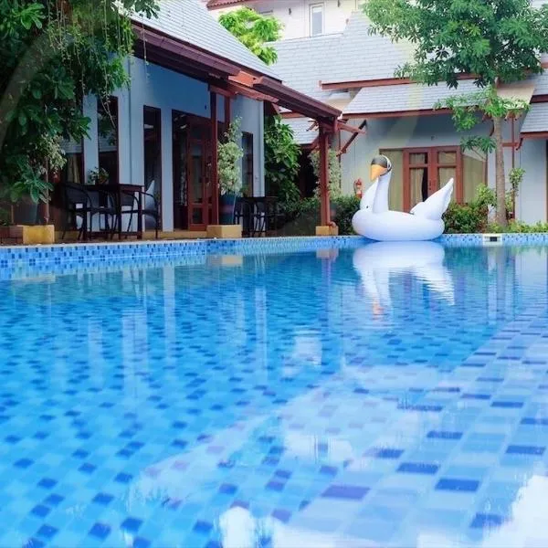 阿尔代亚泳池别墅度假村，位于安帕瓦的酒店