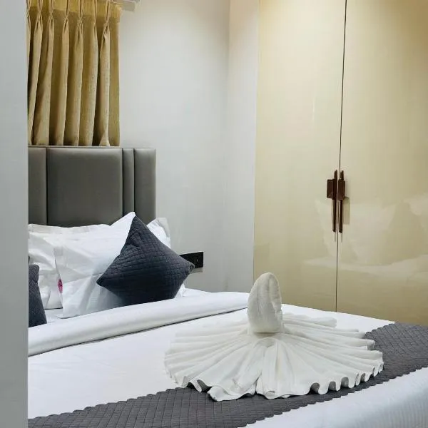 Shreshtam Apart Hotel, Kondapur，位于Lingampalli的酒店