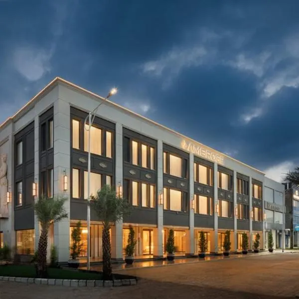 AMBROSE Hotel，位于Mohali的酒店
