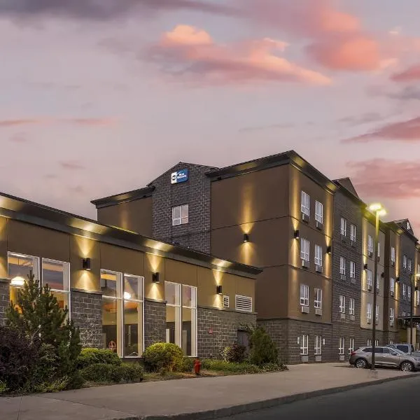 贝斯特韦斯特布莱尔莫尔酒店，位于萨斯卡通的酒店