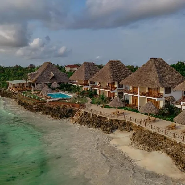 Mahi Mahi Beach Hotel，位于江比阿的酒店