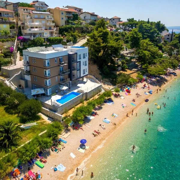 Villa Veronika，位于奥米什的酒店
