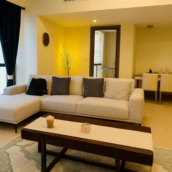 New Horizon 2 Bedroom LUXURY APARTMENT JBR MARINA，位于迪拜的酒店