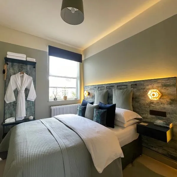 Cosy Room In homestay，位于霍尔的酒店