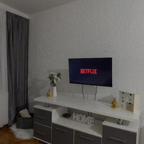 Apartman TADEJ,位于兹沃尔尼克的酒店
