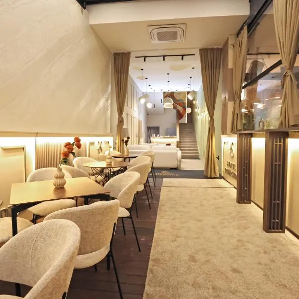 Hotel Riverside，位于斯科普里的酒店