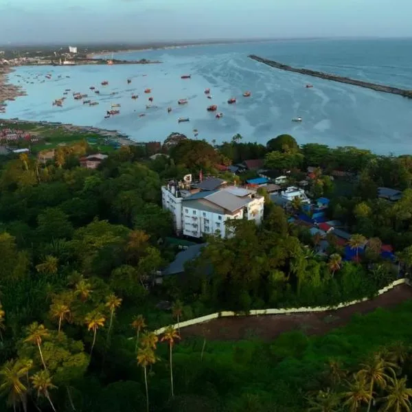 D Fort Hotel Kollam，位于奎隆的酒店