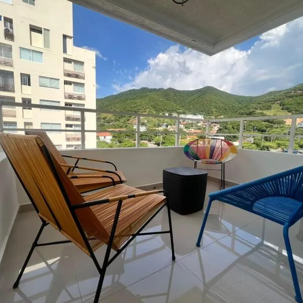 El Rodadero, 4 habitaciones con piscina y terraza，位于Gaira的酒店