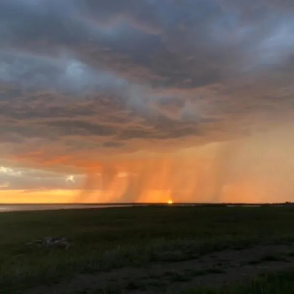 Riverside Inn，位于Oranjeville的酒店