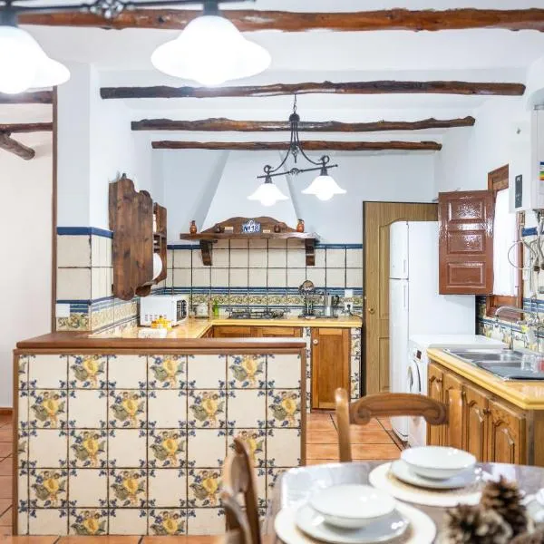 Casa rural el cerezo，位于Paterna del Río的酒店