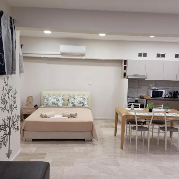 Elia patra apartment，位于帕特雷的酒店